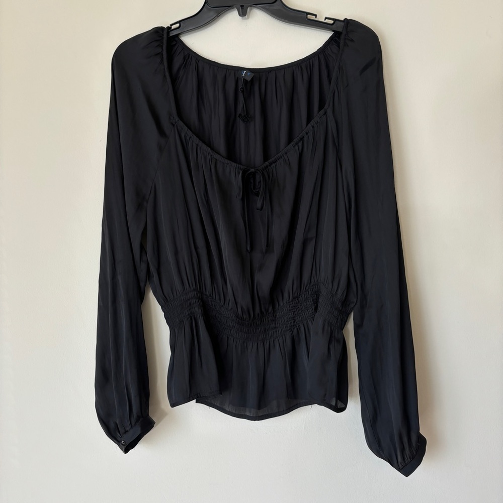 (NWOT) paige odalynn square-neck long-sleeve peplum top black